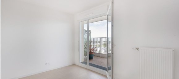 4 bedrooms Apartment in Gennevilliers, France No. 176051 16