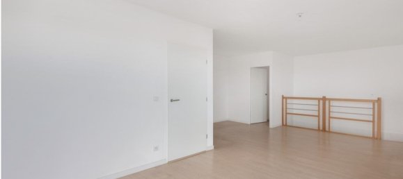 4 bedrooms Apartment in Gennevilliers, France No. 176051 9