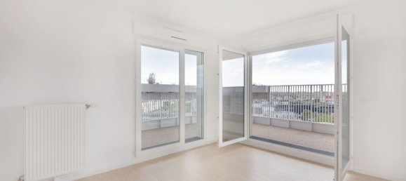 4 bedrooms Apartment in Gennevilliers, France No. 176051 4