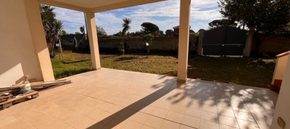 3 rooms Villa in Nettuno, Italy No. 300085 4