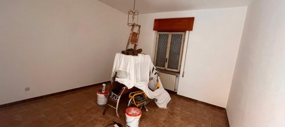 3 rooms Villa in Nettuno, Italy No. 300085 3