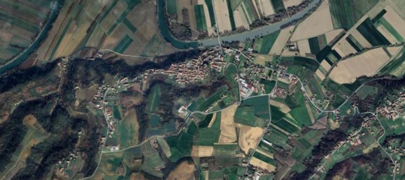 5 Schlafzimmer Wohnung in Masio, Italy, Nr. 375053 3