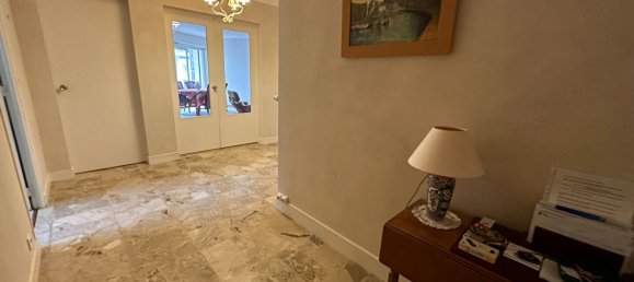 Apartamento de 2 dormitorios en Chartres, France No. 237244 2