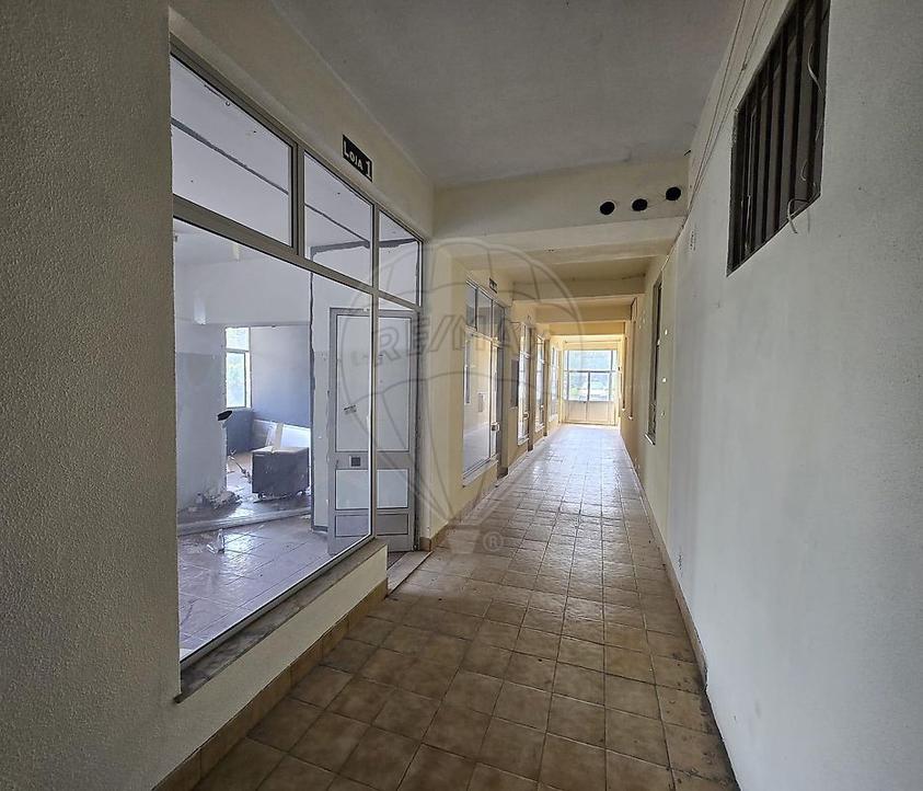 38m² Commercial property in Oliveira de Frades, Portugal No. 296084