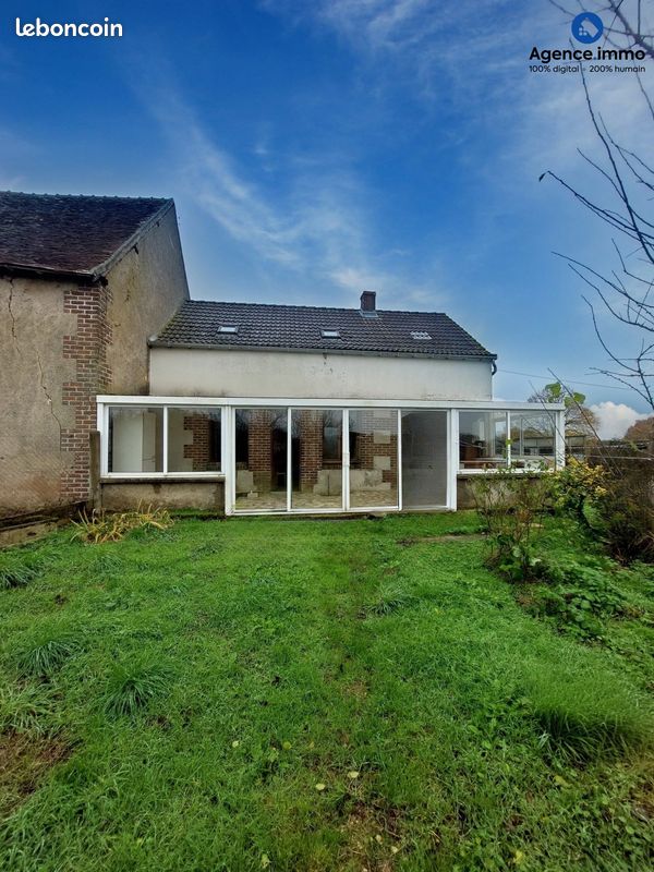 2 bedrooms House in Monnaie, France No. 51762