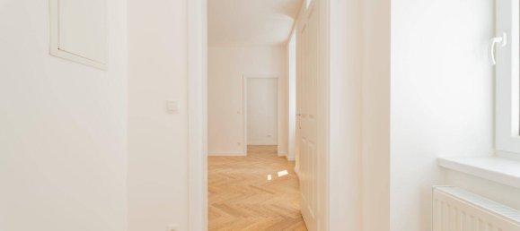 2 rooms Apartment in Favoriten, Austria No. 205948 10