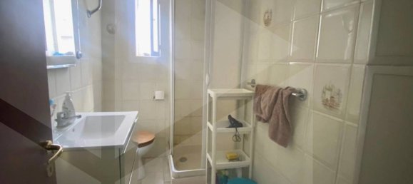 Apartamento de 2 dormitorios en Bari, Italy No. 21324 17