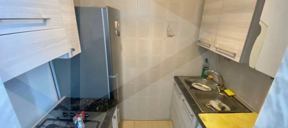 Apartamento de 2 dormitorios en Bari, Italy No. 21324 9