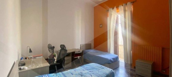 Apartamento de 2 dormitorios en Bari, Italy No. 21324 19