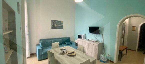 Apartamento de 2 dormitorios en Bari, Italy No. 21324 2