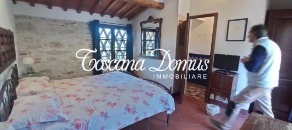19 rooms House in Castellina in Chianti, Italy No. 18011 30