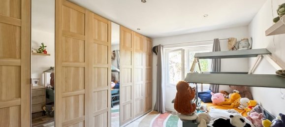 3 bedrooms Townhouse in La Crau, France No. 343403 3