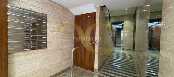 Apartamento de 2 dormitorios en Gijón, Spain No. 172394 29