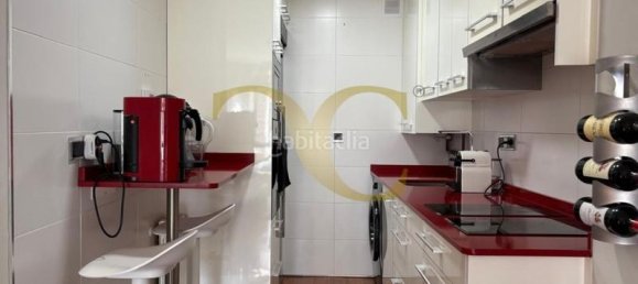Apartamento de 2 dormitorios en Gijón, Spain No. 172394 11