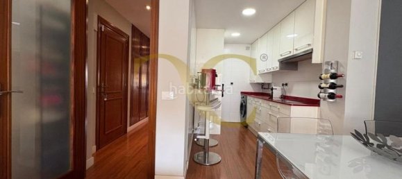 Apartamento de 2 dormitorios en Gijón, Spain No. 172394 8