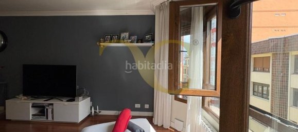 Apartamento de 2 dormitorios en Gijón, Spain No. 172394 6