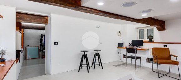 Apartamento de 2 dormitorios en Rome, Italy No. 54015 12