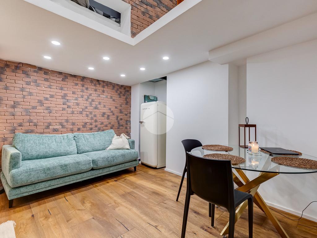 Apartamento de 2 dormitorios en Rome, Italy No. 54015