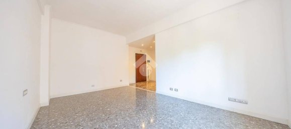 1 bedroom Apartment in Rome, Italy No. 350759 8