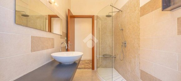 1 bedroom Apartment in Rome, Italy No. 350759 17