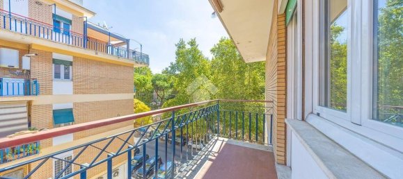 1 bedroom Apartment in Rome, Italy No. 350759 9