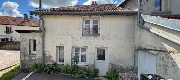 Adosado de 4 dormitorios en Saint-Broingt-le-Bois, France No. 212331 17