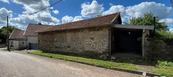 Adosado de 4 dormitorios en Saint-Broingt-le-Bois, France No. 212331 19