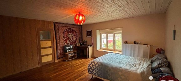 Adosado de 4 dormitorios en Saint-Broingt-le-Bois, France No. 212331 8