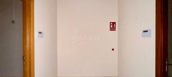 81m² Commercial property in Andalusia, Spain No. 166734 6