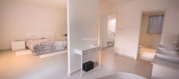 4 bedrooms House in Bahar ic-Caghaq, Malta No. 8838 15