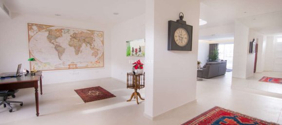 4 bedrooms House in Bahar ic-Caghaq, Malta No. 8838 9