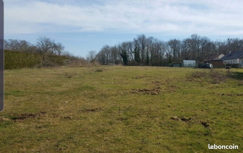 Terreno em Briare, France 11063 m² N.º 92970