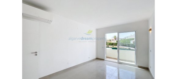 3 bedrooms Villa in Albufeira, Portugal No. 115574 11