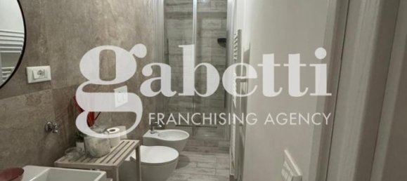 2 rooms Apartment in Bologna, Italy No. 7323 10