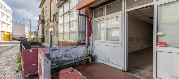 8 bedrooms Building in Loures, Portugal No. 137957 6