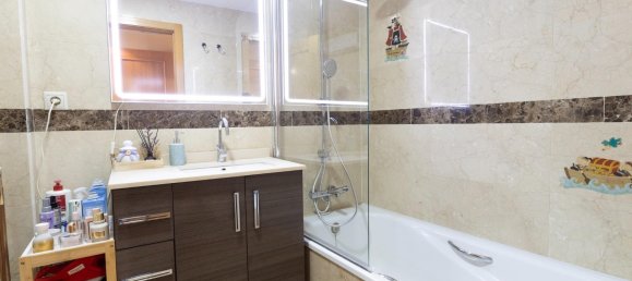 3 Schlafzimmer Wohnung in Alicante, Spain, Nr. 141872 21