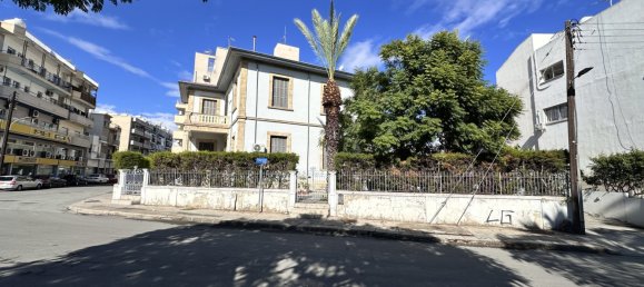 4 dormitorios adosado en venta en Larnaca, Larnaka, Cyprus № 26940 3