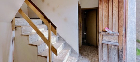 Casa de 5 habitaciónes en Calizzano, Italy No. 74055 20