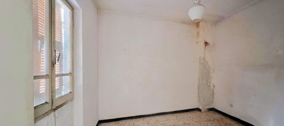 Casa de 5 habitaciónes en Calizzano, Italy No. 74055 9