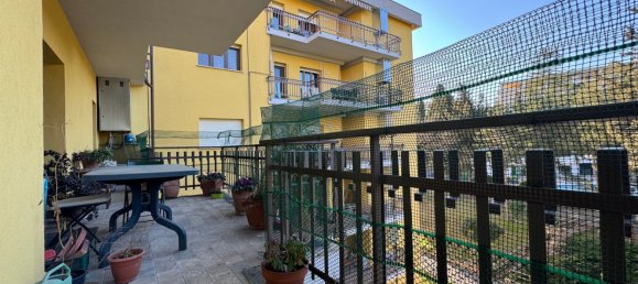 Apartamento de 4 habitaciónes en Corciano, Italy No. 49323 24