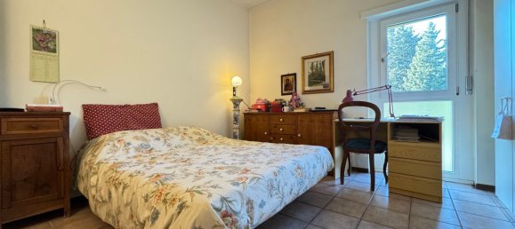 Apartamento de 4 habitaciónes en Corciano, Italy No. 49323 12