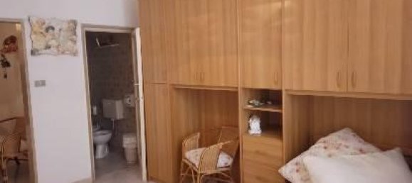 5 rooms Apartment in Trani, Italy No. 166238 16