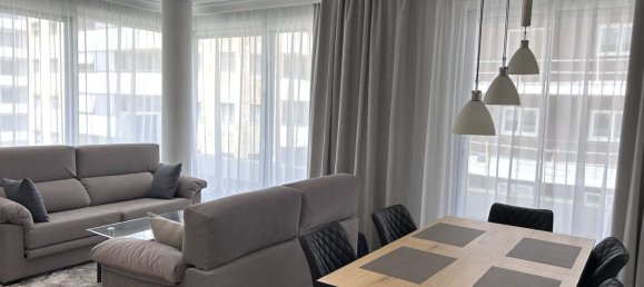 3 bedrooms Apartment in Marbella, Spain No. 148547 3