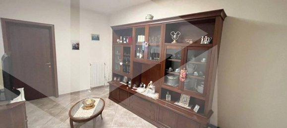 5-Zimmer Doppelhaus in Ponsacco, Italy, Nr. 18269 5