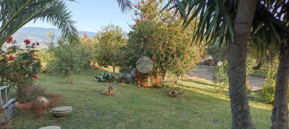 Вилла с 5 комнатами в Монтальто Уффуго, Италия № 128434 7