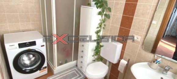 Casa de 3 dormitorios en Crespino, Italy No. 120615 4