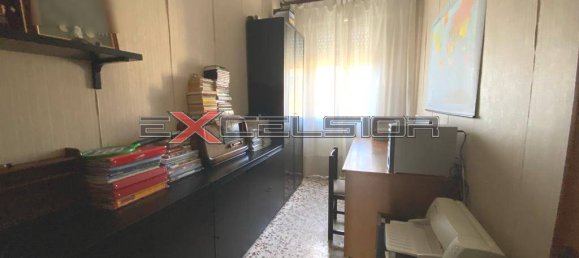 Casa de 3 dormitorios en Crespino, Italy No. 120615 8