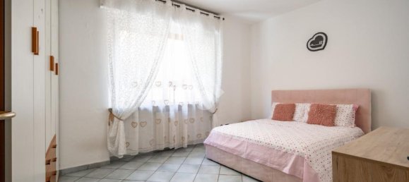 2 Schlafzimmer Wohnung in Galbiate, Italy, Nr. 315646 2