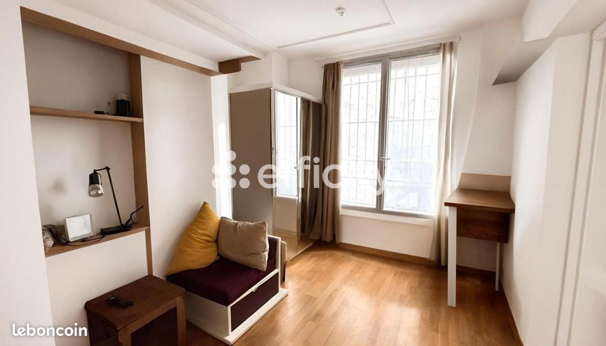 1 bedroom Apartment in Paris, France No. 362747
