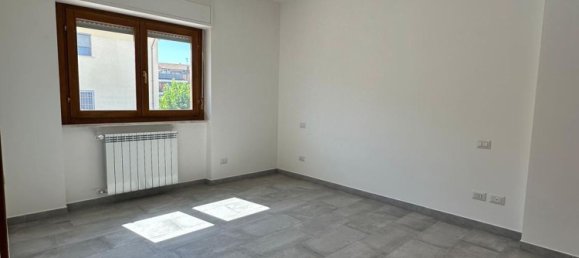 Apartamento de 2 habitaciónes en Monterotondo, Italy No. 289644 9